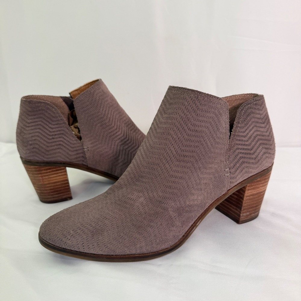 Lucky Brand Pickla Taupe Grey Suede Chevron Laser Cut Booties 9.5M